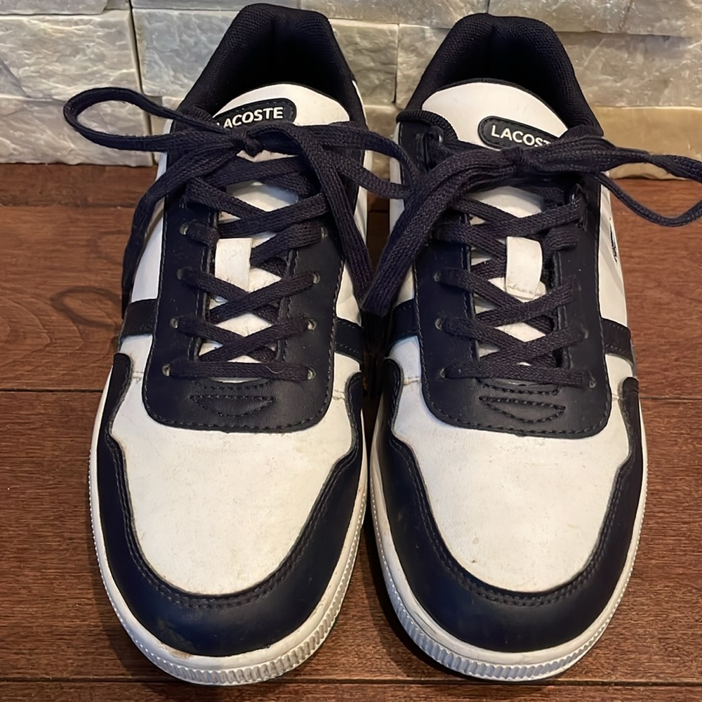 Lacoste Boy’s White and Navy Sneakers - Picture 3 of 10